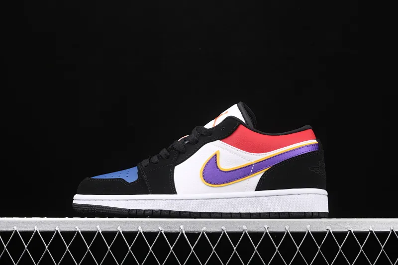 All Categories Air Jordan Jordan Series Basketball Shoes Air Jordan 1 Low New Version Air Jordan 1 Low AJ1 Joe 1 Low Top Leather Cultural and Leisure Sports Shoes CJ9216-051